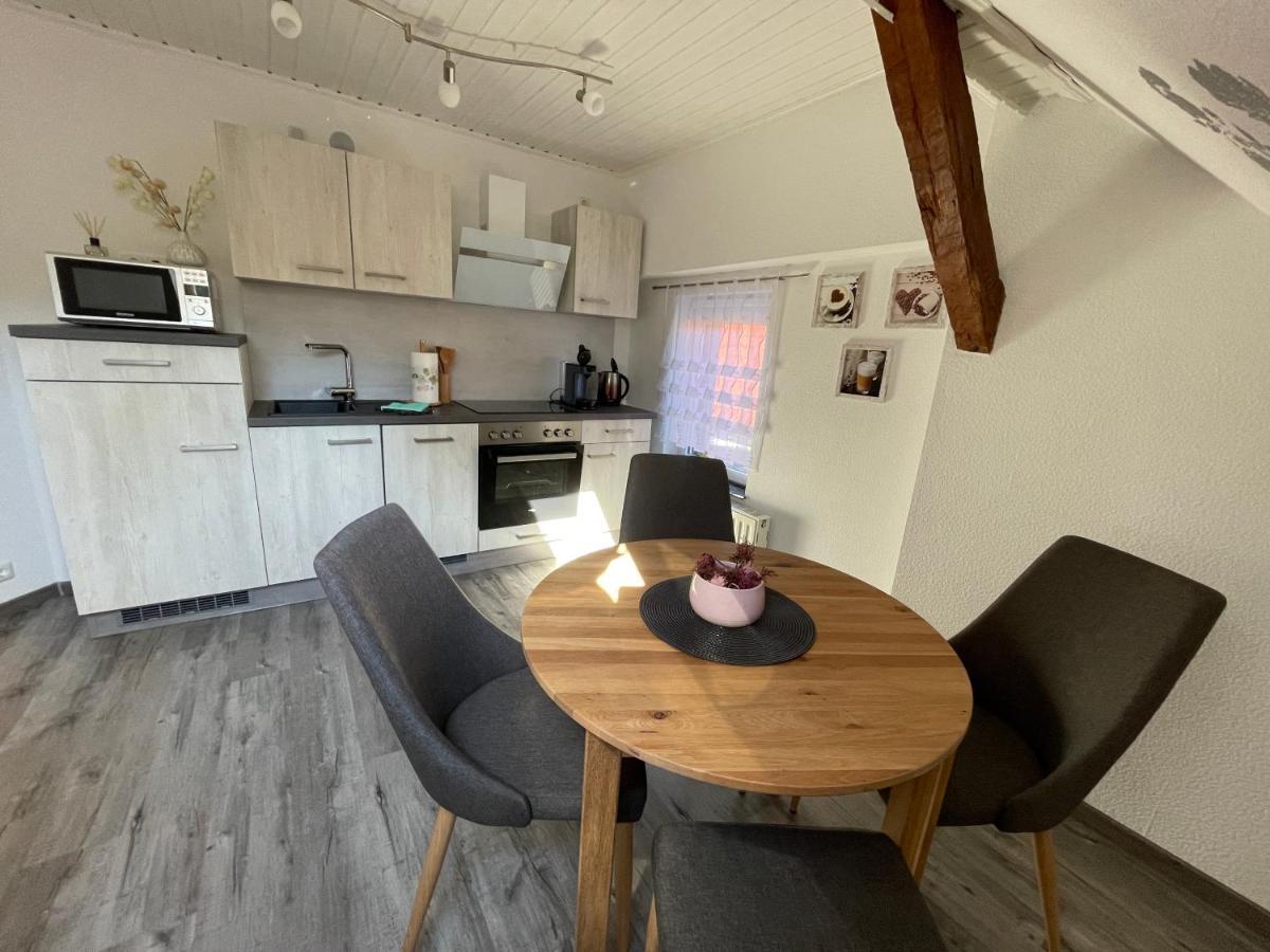 Ferienwohnung Zum Schloss Halbe Bagian luar foto